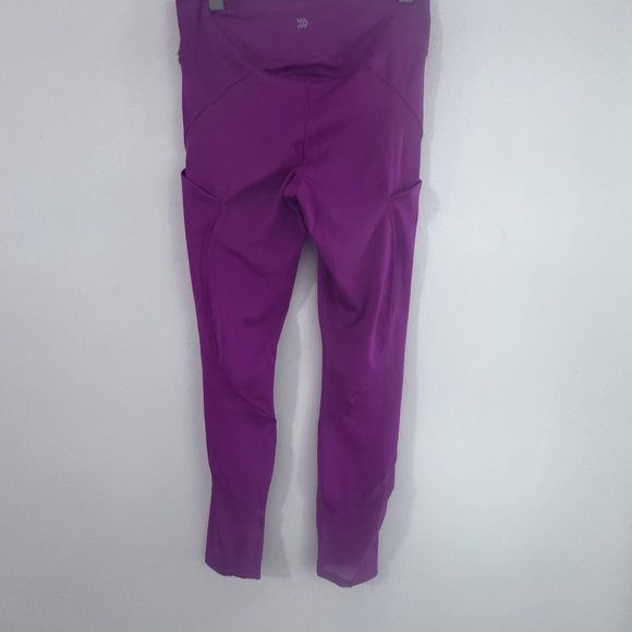 All in Motion Women's Bright Magenta Leggings, M - Picture 4 of 5